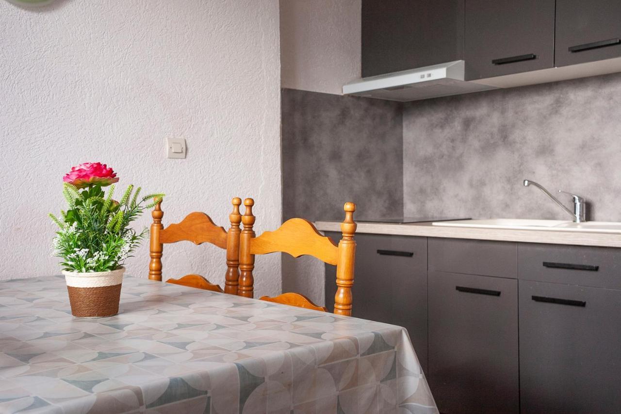 Le Catalan - Hotel Et Appartements Mont-Louis Eksteriør bilde