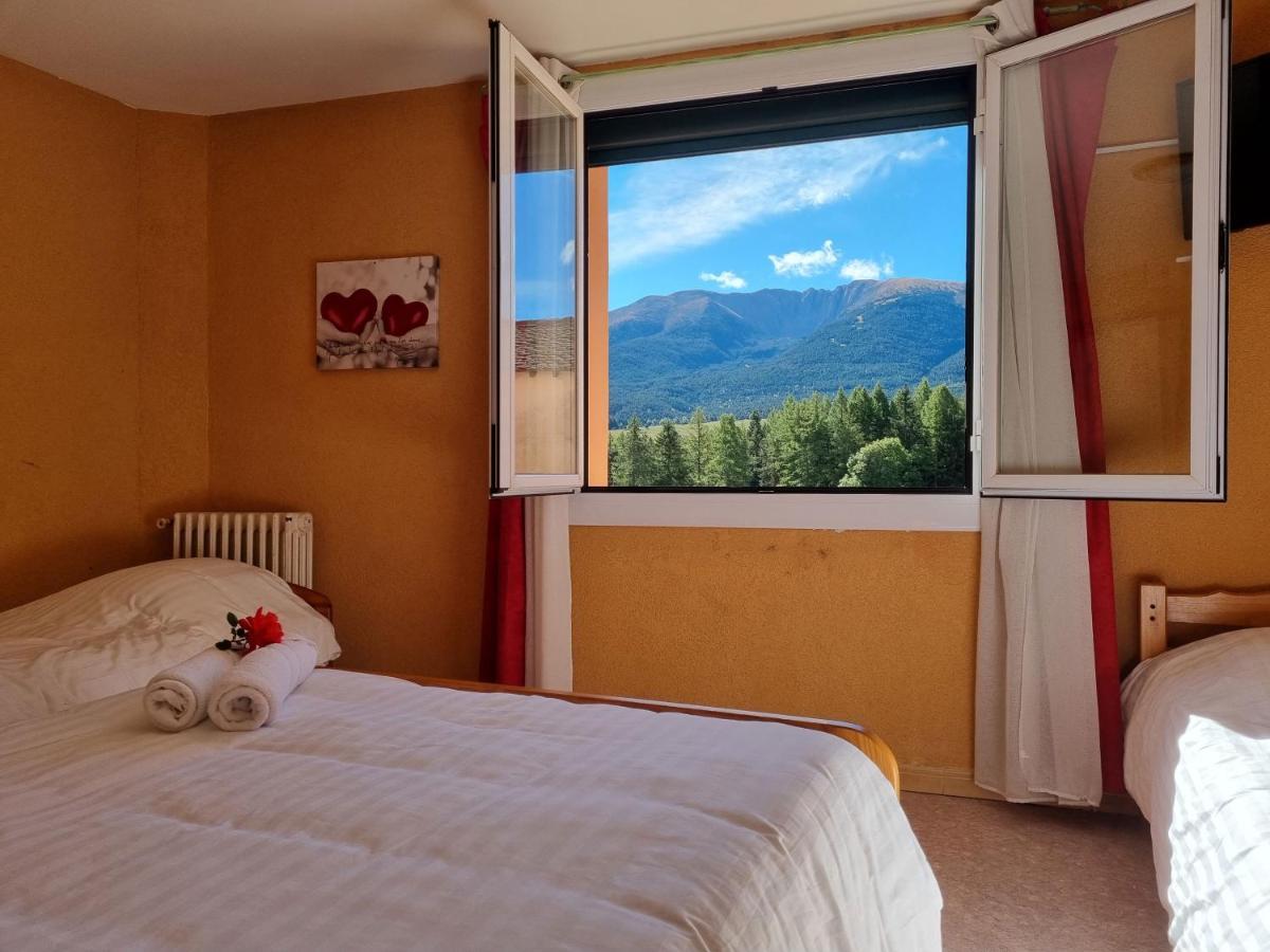 Le Catalan - Hotel Et Appartements Mont-Louis Eksteriør bilde