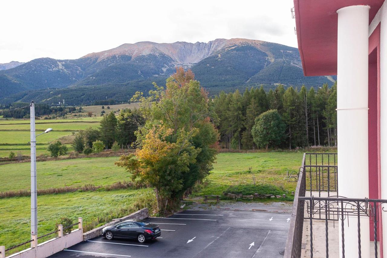 Le Catalan - Hotel Et Appartements Mont-Louis Eksteriør bilde