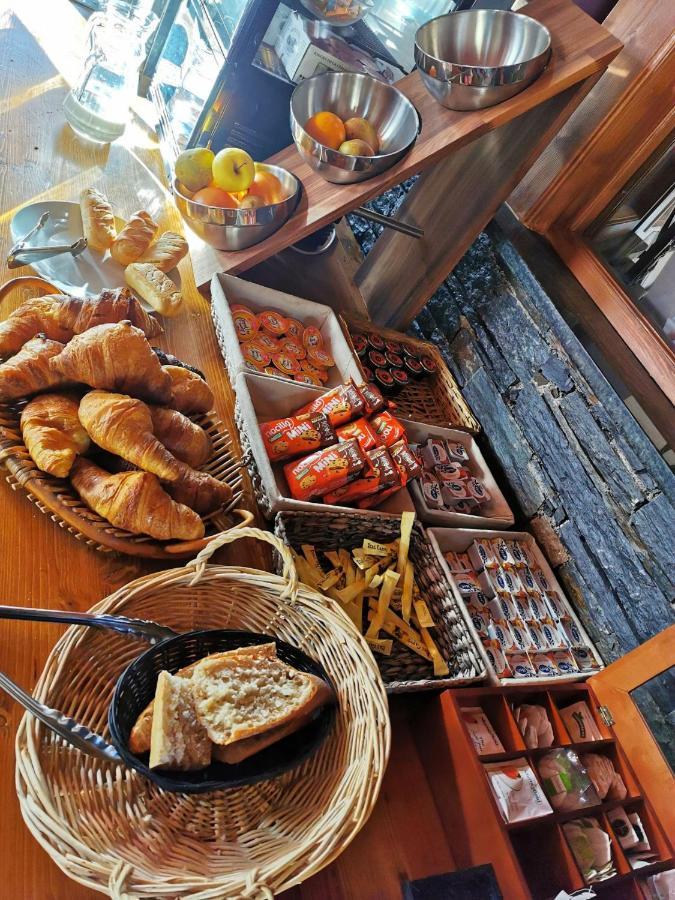 Le Catalan - Hotel Et Appartements Mont-Louis Eksteriør bilde