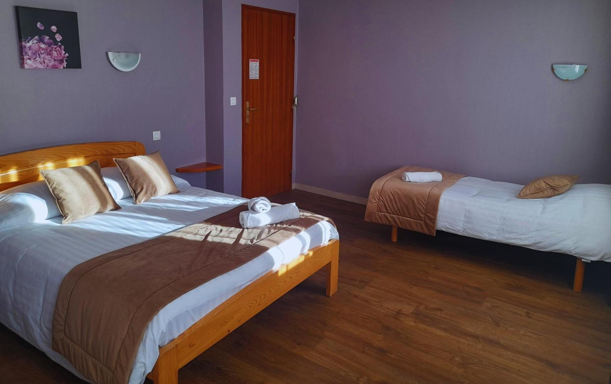 Le Catalan - Hotel Et Appartements Mont-Louis Eksteriør bilde