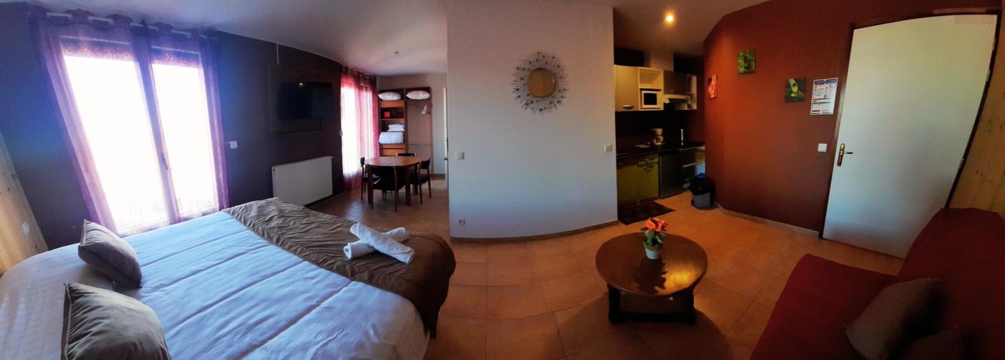 Le Catalan - Hotel Et Appartements Mont-Louis Eksteriør bilde